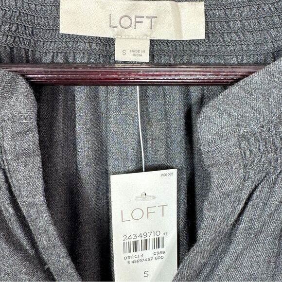 Loft V Neck Pop Over Boho Peasant Blouse Long Sleeve Denim Gray Small - Picture 9 of 12